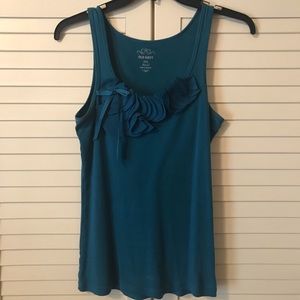 Old Navy tank with bow and ruffle detail
